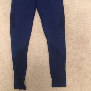 Victoria Sport Mesh Leggings